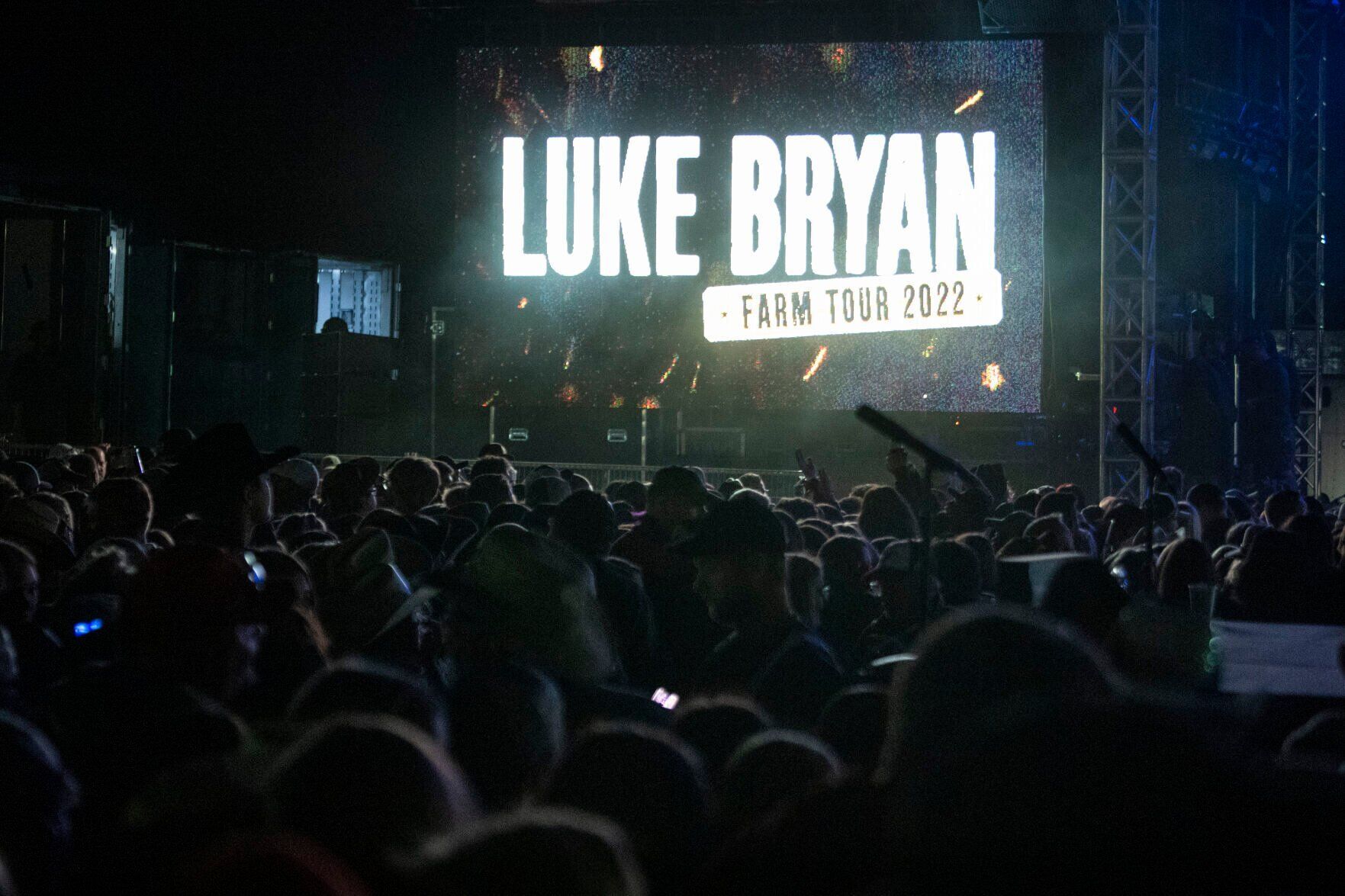 Luke Bryan concert